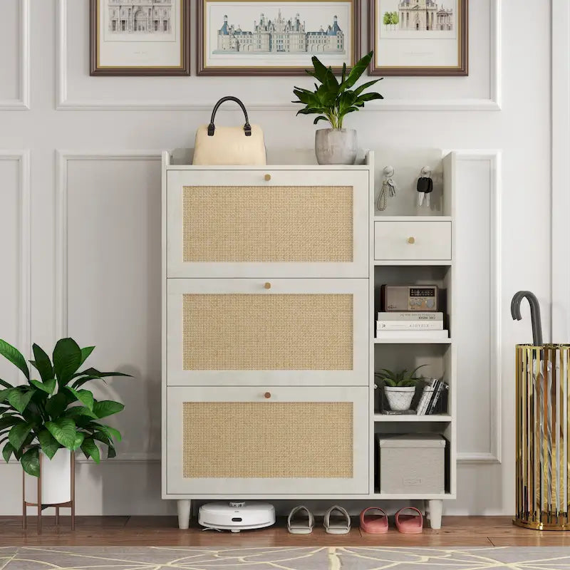 Meuble à chaussures style bohème avec 3 tiroirs basculants en rotin, 3 étagères carrées et 1 tiroir de rangement